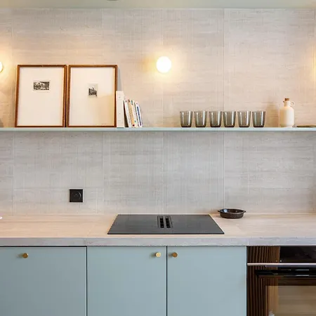 Habitat Parisien - Madeleine Galeries Lafayette * Paris