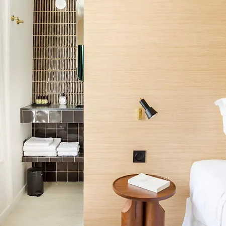 Apartment Habitat Parisien - Madeleine Galeries Lafayette Paris