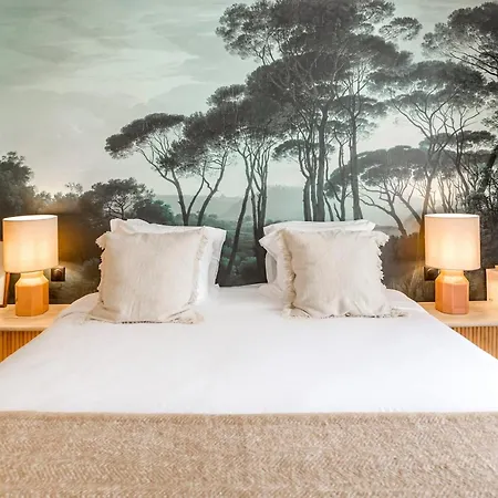 Habitat Parisien - Madeleine Galeries Lafayette Apartment