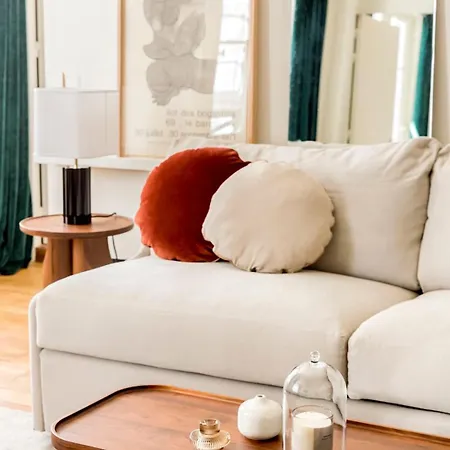 Habitat Parisien - Madeleine Galeries Lafayette Paris