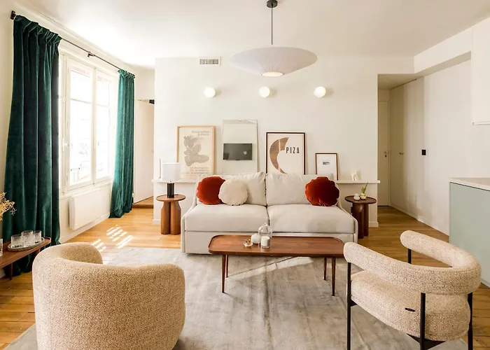 Habitat Parisien - Madeleine Galeries Lafayette Apartment Paris